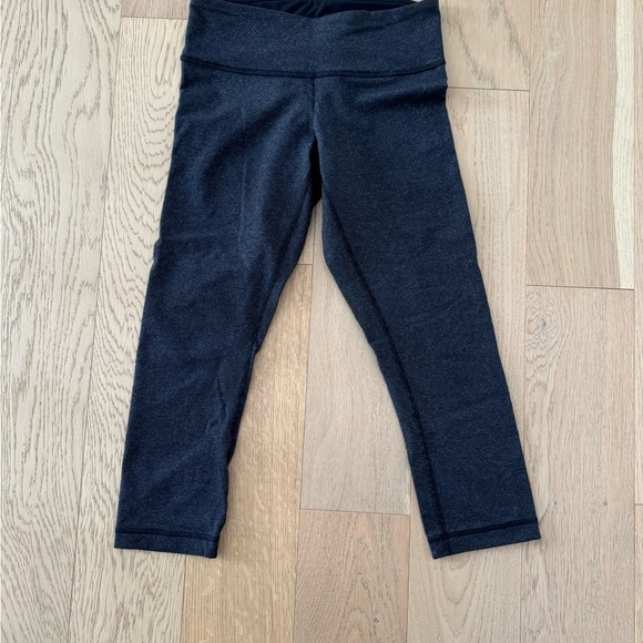 Wee stripe charcoal Wunder under crops size 4 - Picture 2 of 2